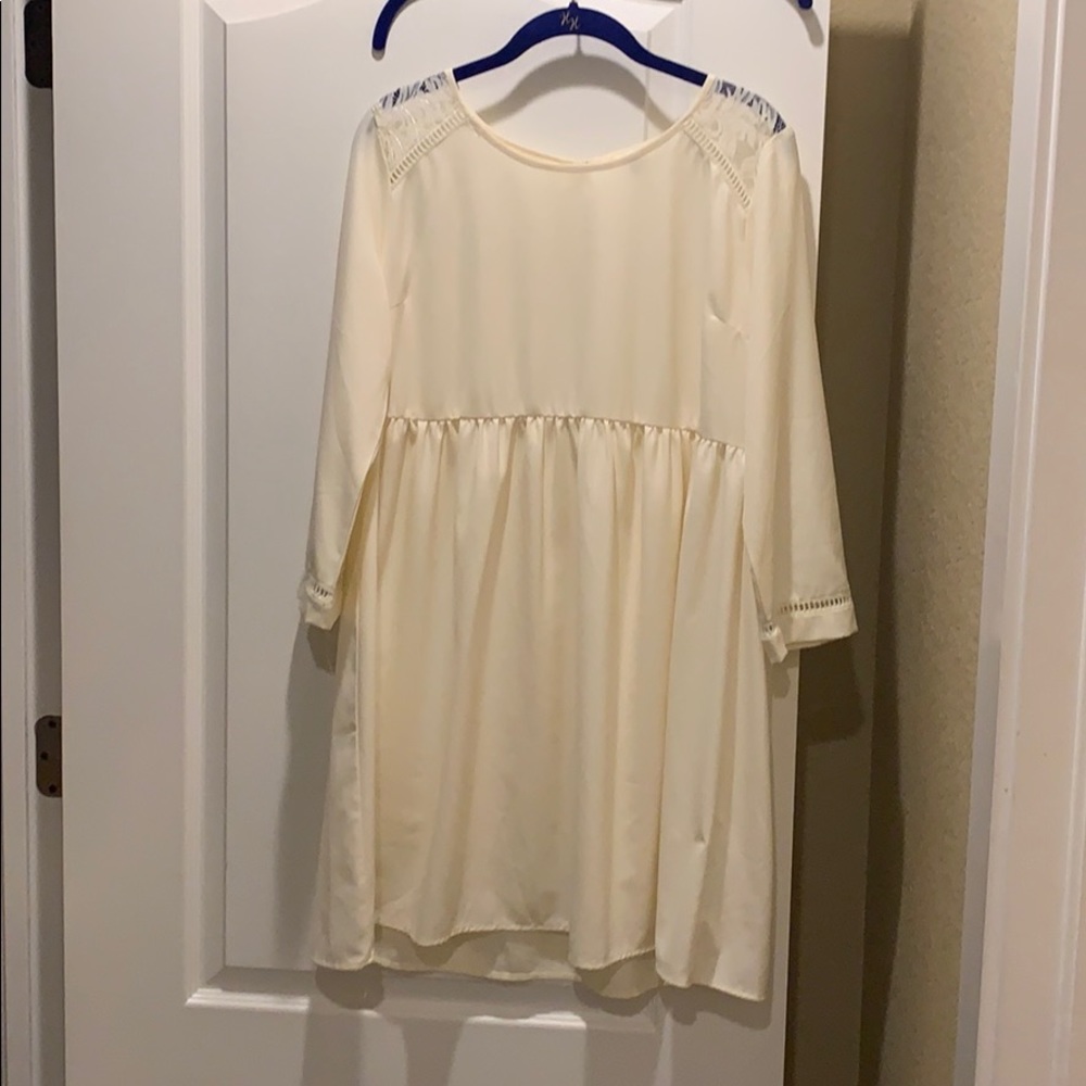 Women’s dress